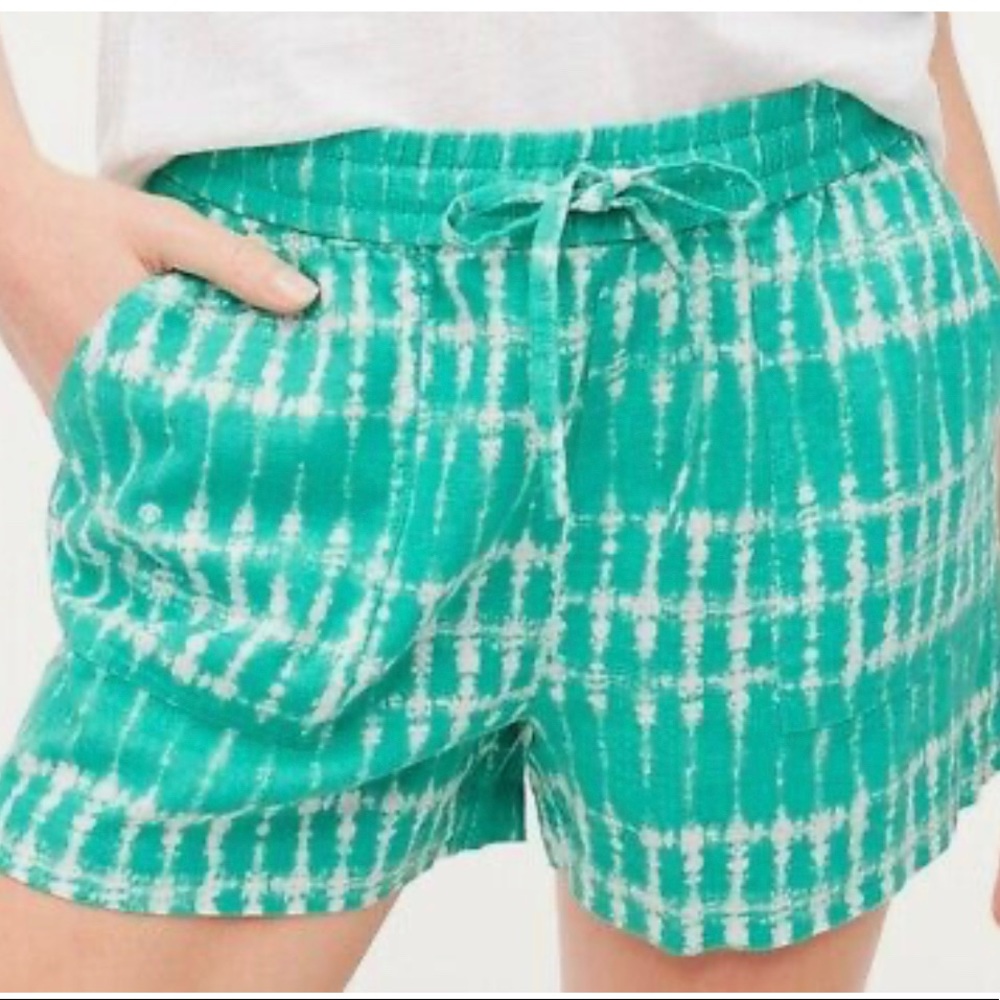 J Crew Factory Women’s Size L Seaside Linen Blend Tie Dye Shorts.